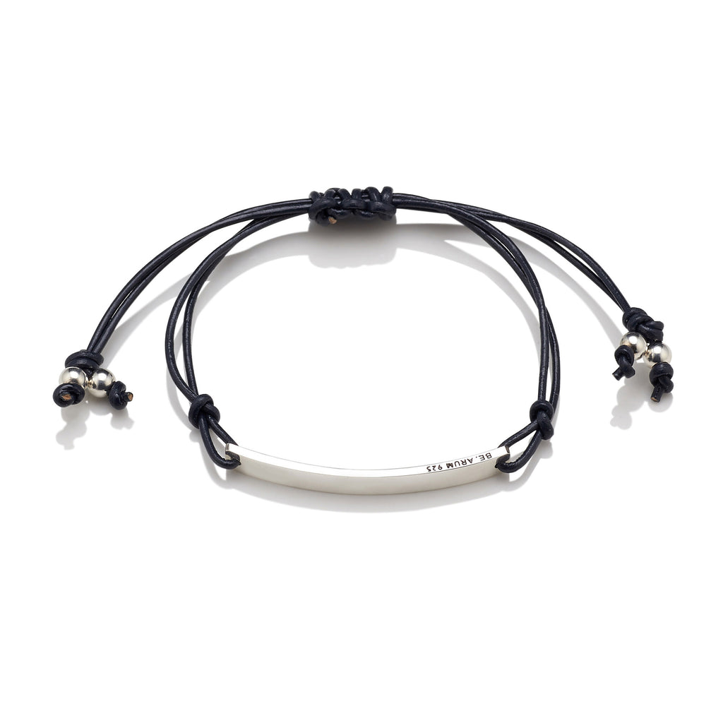 You are beautiful as you are Leather Bracelet Navy (Free Engraving) - BE.ARUM
- 2