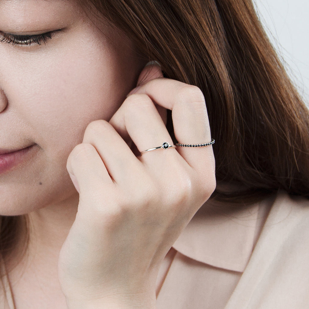Stone Ring (Black CZ) - BE.ARUM
- 4