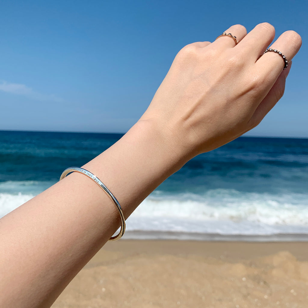 You are beautiful as you are Bangle